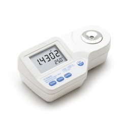 Réfractomètre numérique portatif HI-96800